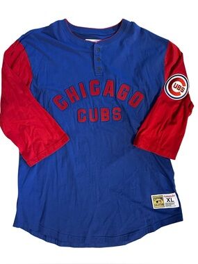 Chicago Cubs Mitchell & Ness 1/2 Sleeve 1/4 Button Tee - XL